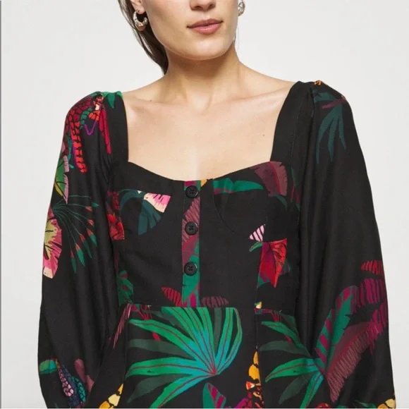 FARM RIO JUNGLE COLORS MINI DRESS SIZE XS